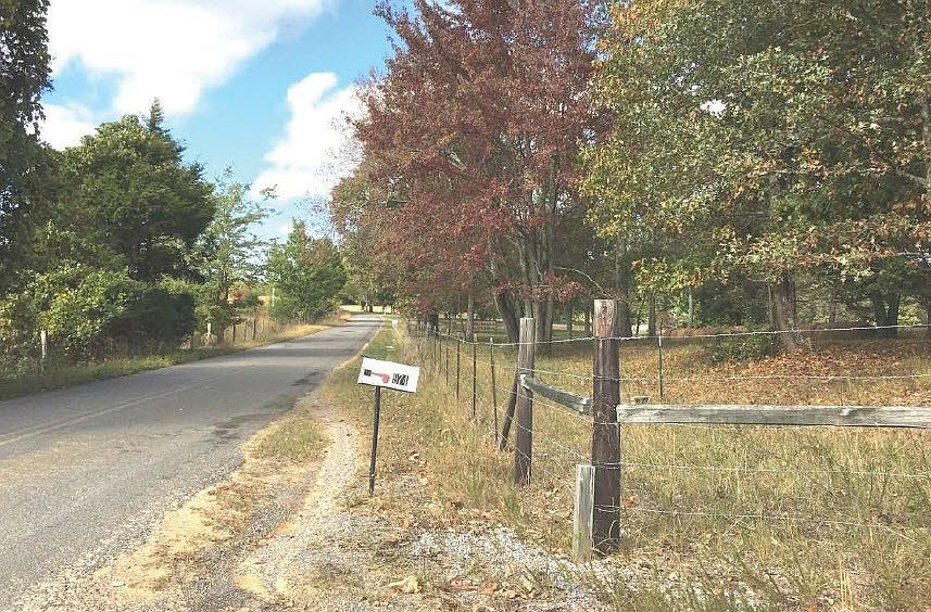 2nd image of 974 County Road 144