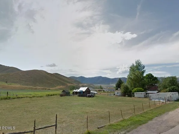 650 S Henefer Rd, Henefer, UT 84033