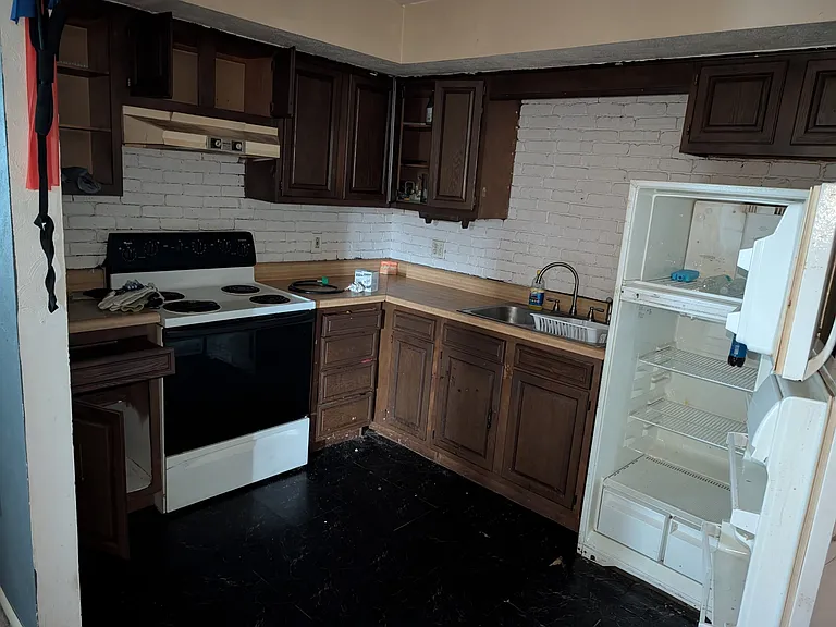 538 Luzerne Ave #3 — Photo 2
