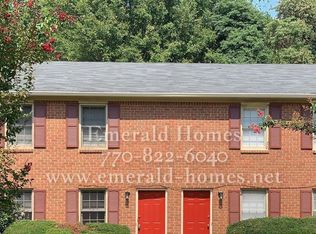 413-415 Lexington Dr, Lawrenceville, GA