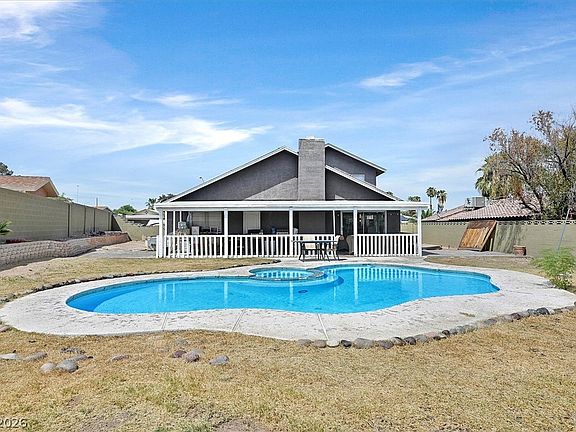 4th image of 4301 El Esteban Way