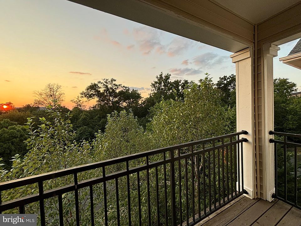 1st image of 12957 Centre Park Cir APT 410