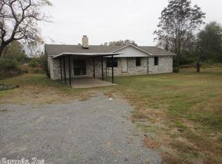 2104 Cocklebur Rd, Ward, AR 72176