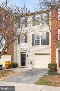 38 Streamside Pl, Falling Waters, WV, 25419