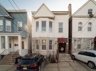 313 Monastery Pl #2, Union City, NJ 07087