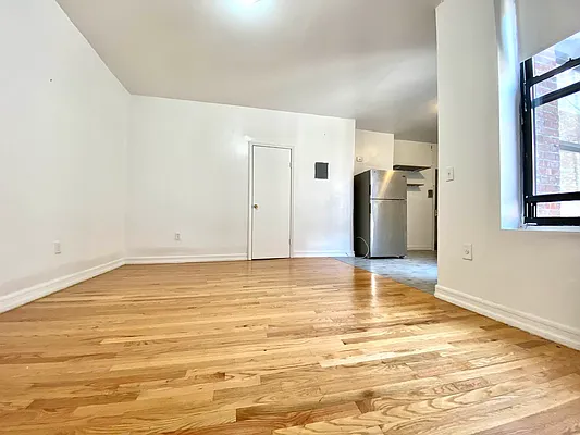 Rented by Dugri Real Estate  | media 5