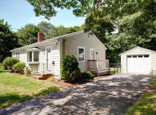 14 Bumpus Rd, Hyannis, MA 02601