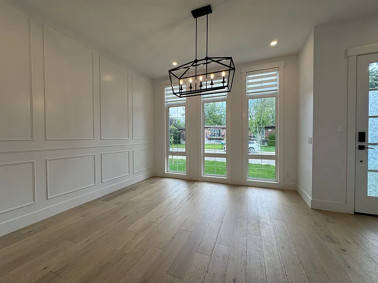 521 23rd Ave NE #521A — Photo 15
