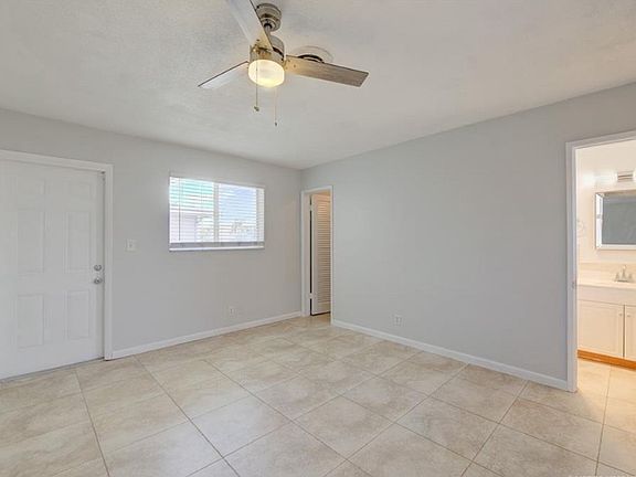 5th image of 2113-2115 NE 56th Ct #2113