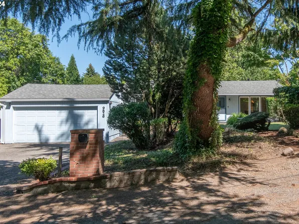 9826 SW 49th Ave, Portland, OR 97219