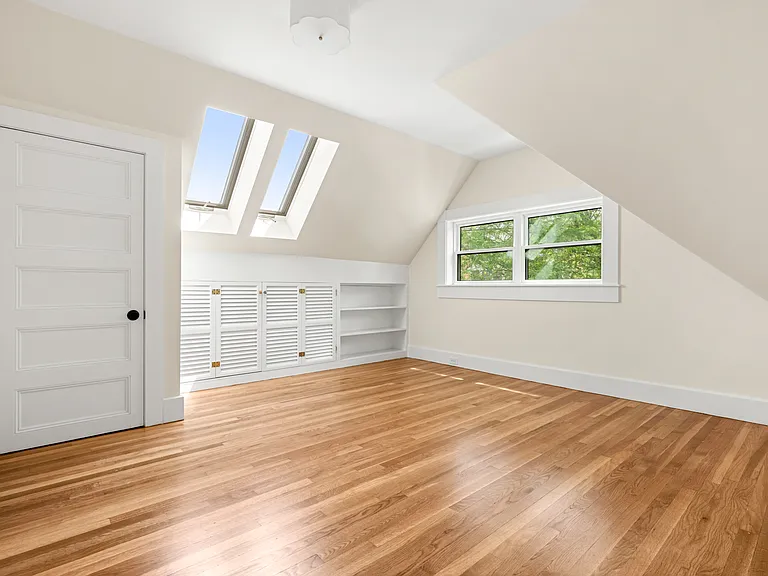 16 Loring Ave #3 — Photo 5