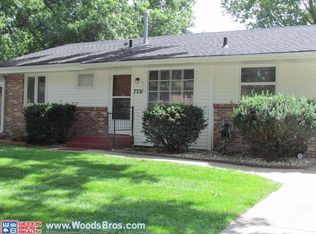 7531 Steinway Rd, Lincoln, NE 68505