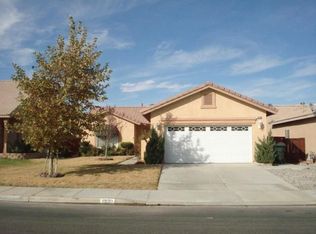 13130 Fullerton Dr, Victorville, CA 92392