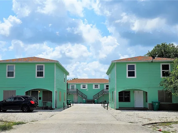 745 S Arch St, Aransas Pass, TX 78336