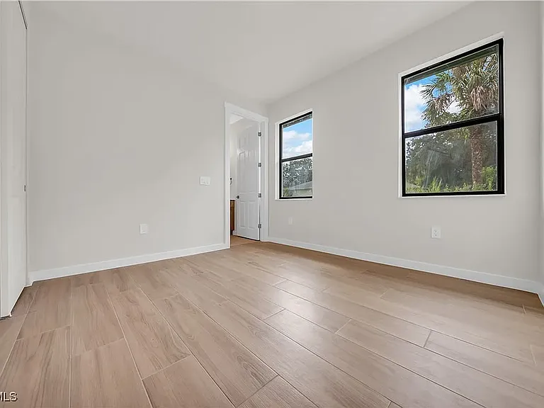 2719 2nd St NW — Photo 21