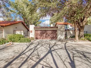 809 Lakeway Dr, El Paso, TX 79932