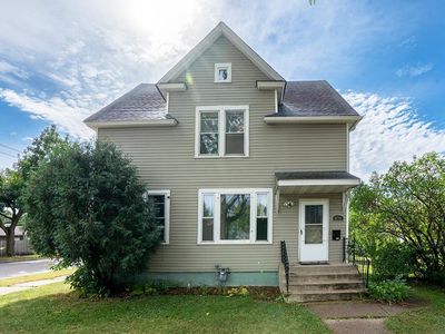878 Jessamine Ave E, Saint Paul, MN, 55106