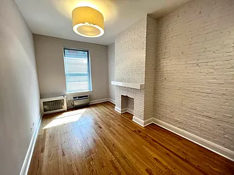 Rented by Salon Realty Corp