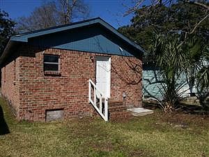 2nd image of 204 Union Ave