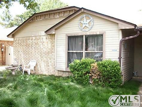 3rd image of 2646 Danberry Ln