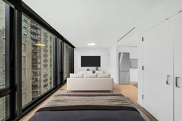 Rented by Vector New York, LLC | media 26