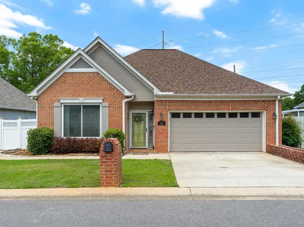 4010 Saddle Run Cir, Pelham, AL 35124