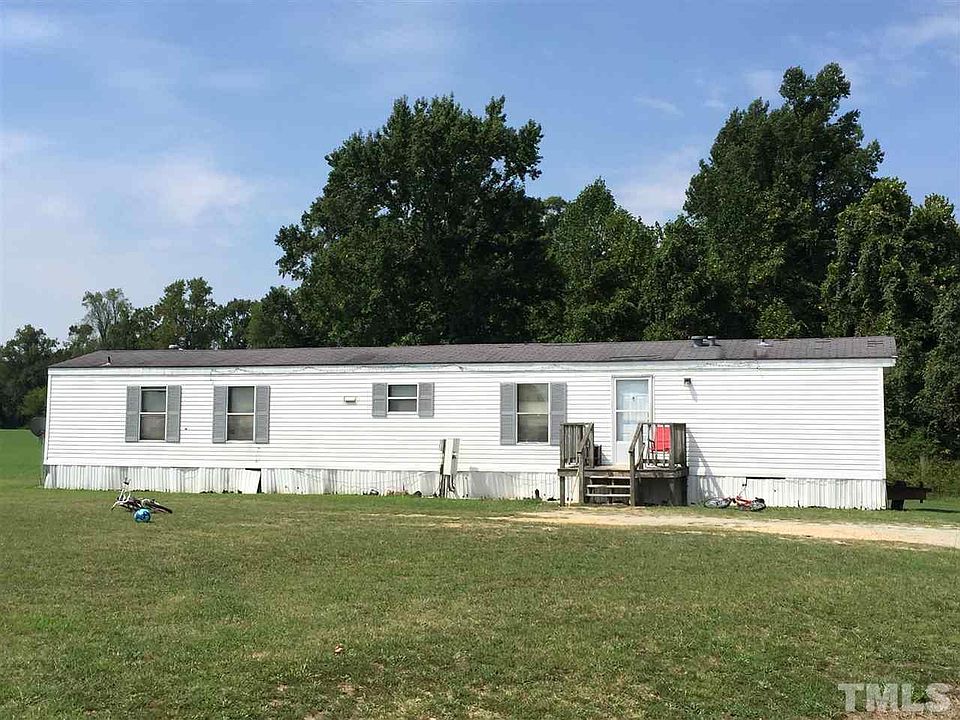 1st image of 143 Ray Dr