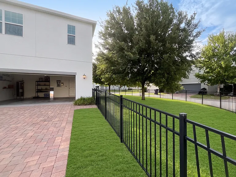 9313 Tyrella Pine Trl — Photo 28