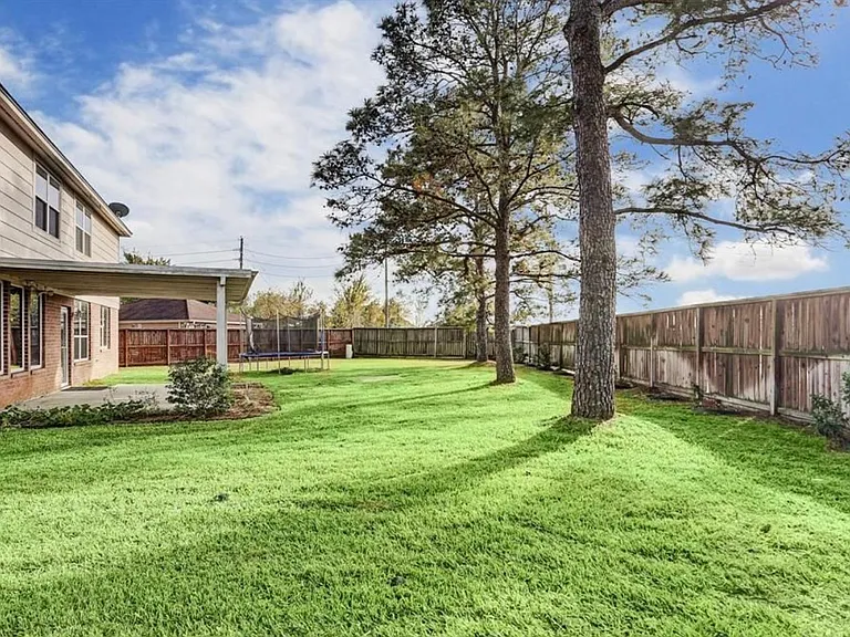 23247 Diamond Knoll Ct — Photo 29