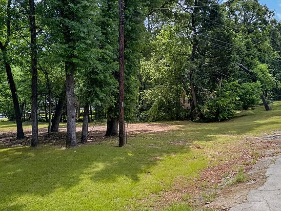 3rd image of 22693 Creekwood Dr