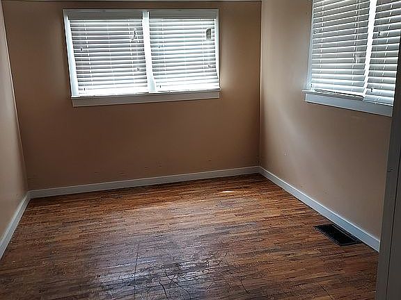 5th image of 1022 San Juan Ave