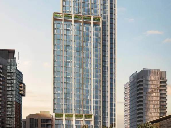 1315 Bay St #504, Toronto, ON M5R 2C4