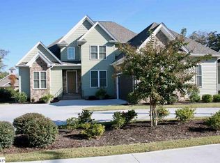 204 W Church St, Greer, SC 29650