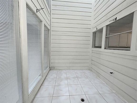 4th image of 9211 Westwood Village Dr