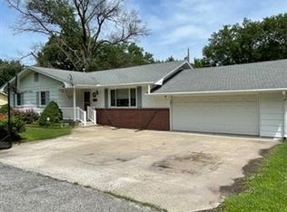 805 Turner Rd, Pittsburg, KS 66762