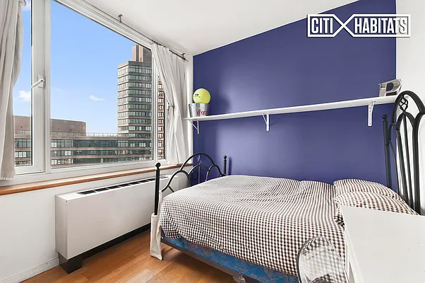 Sold by Citi Habitats | media 4
