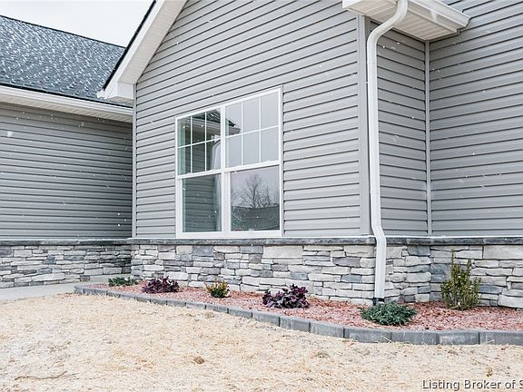 4th image of 1101 Pine Meadows Drive