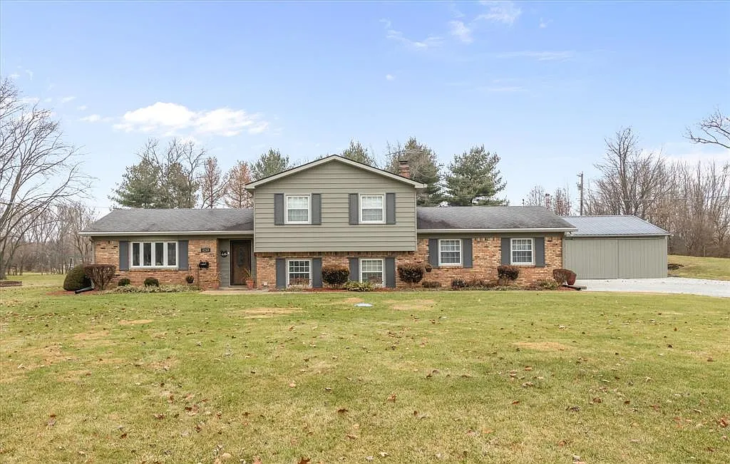 8268 W Sycamore Rd photo 1
