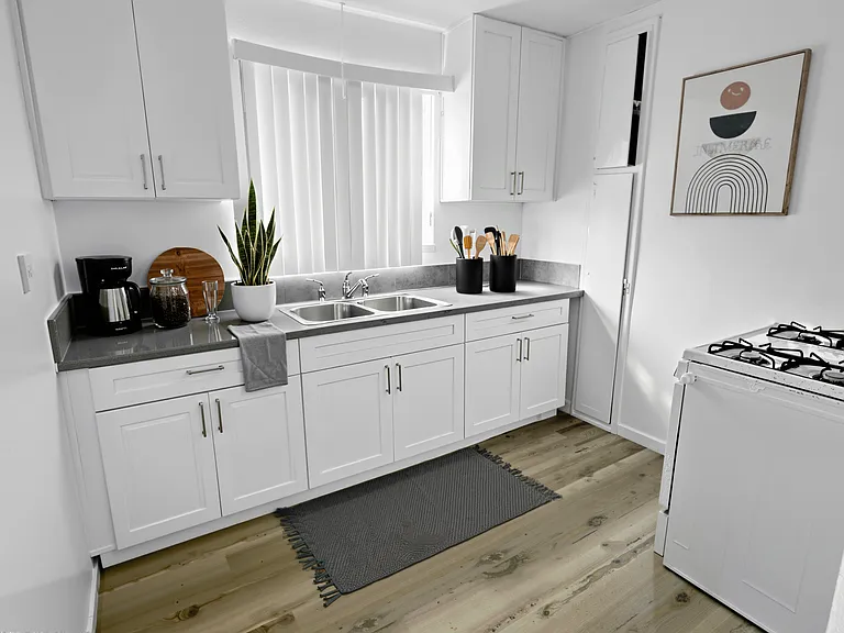 136 E 120th St #7 — Photo 2
