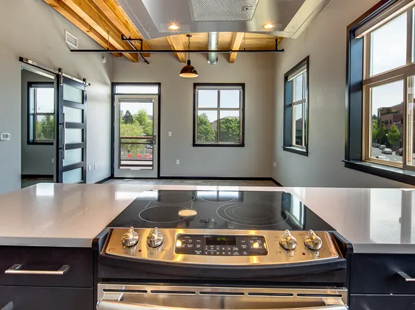 Newport Terrace, 1133 NW Wall St #Be063eb8a, Bend, OR 97703