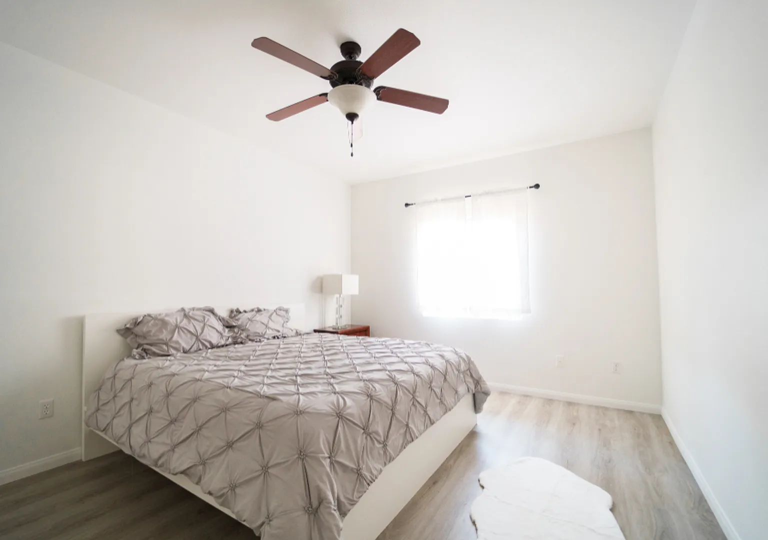 Bright & Open, Renovated First-Floor Fully Furnished Condo — Photo 4