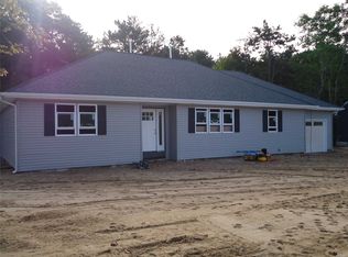 164 Phillips Ave, Riverhead, NY 11901