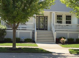 576 Brownstone St, Holland, MI 49423