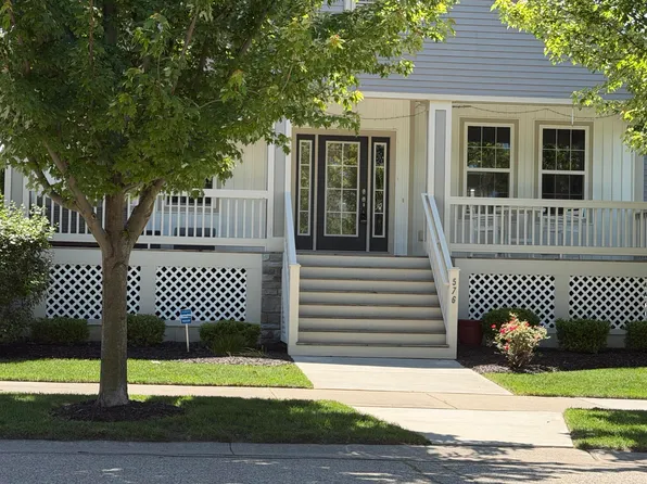 576 Brownstone St, Holland, MI 49423