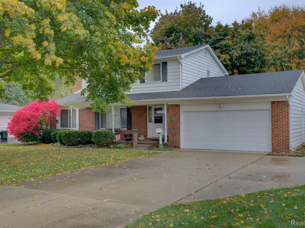 3008 Gehring Dr, Flint, MI 48506