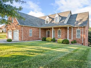 1286 Farmington Dr, Forest, VA 24551