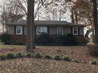 1307 Meadowbrook Cir, Salisbury, NC 28144