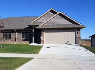 642 Croell Ave, Tiffin, IA 52340