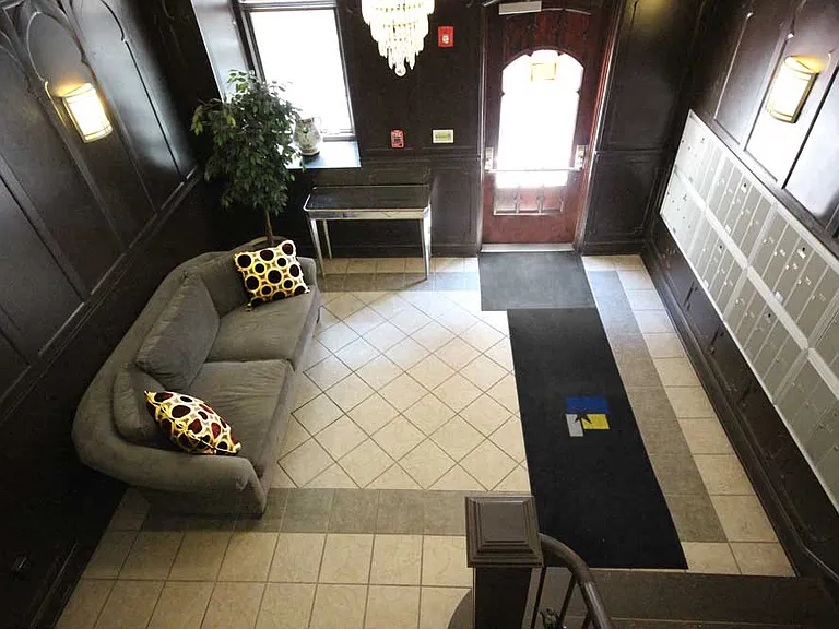 The Enclave at Meridian — Photo 2