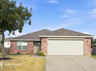 410 Spurlock Dr, Krum, TX 76249